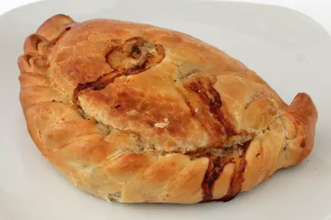 Fresh From The Oven photo 3